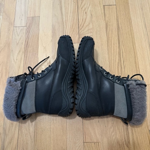 Ugg Adirondack Boot ll black/grey size 9.5 - Picture 5 of 9
